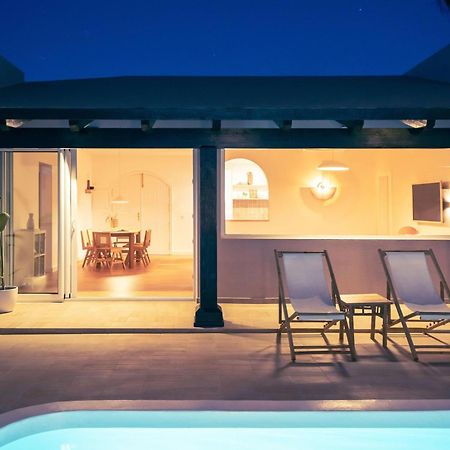 Villa Tropico - Design House With Pool In Corralejo Exterior photo
