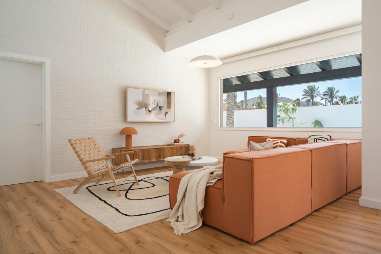 Villa Tropico - Design House With Pool In Corralejo Exterior photo