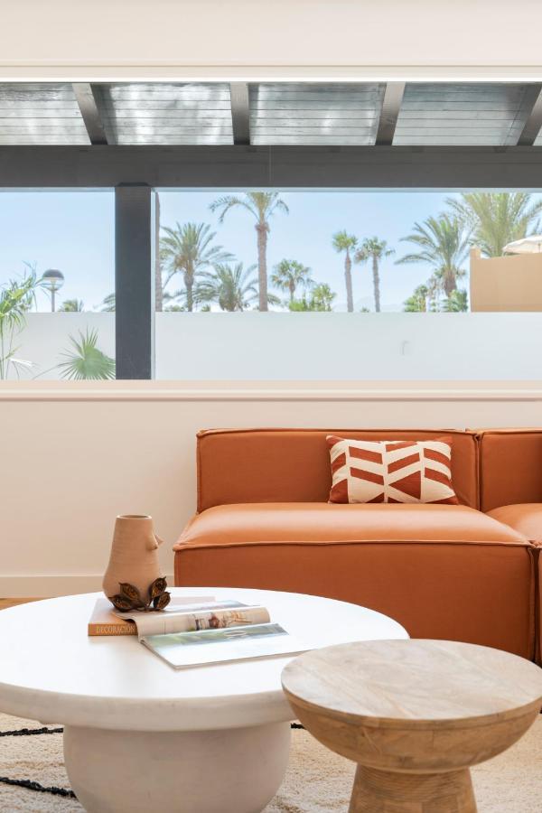 Villa Tropico - Design House With Pool In Corralejo Exterior photo