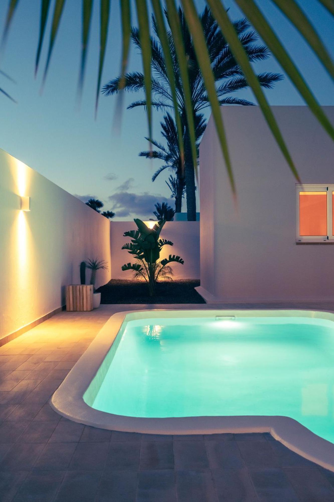 Villa Tropico - Design House With Pool In Corralejo Exterior photo